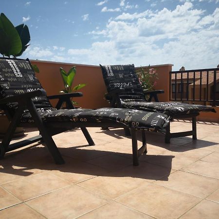 Marina De Casares Suites San Luis de Sabinillas Εξωτερικό φωτογραφία