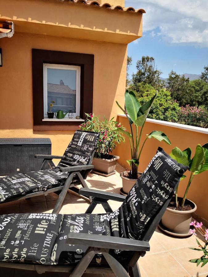 Marina De Casares Suites San Luis de Sabinillas Εξωτερικό φωτογραφία